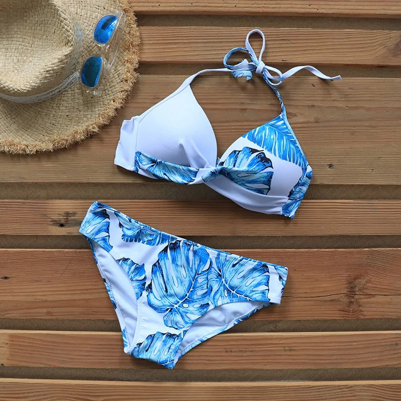 Dive into Fun and Flirty Style with Our Sexy Swimsuit!