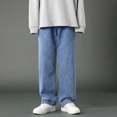Men's denim trousers with wide legs