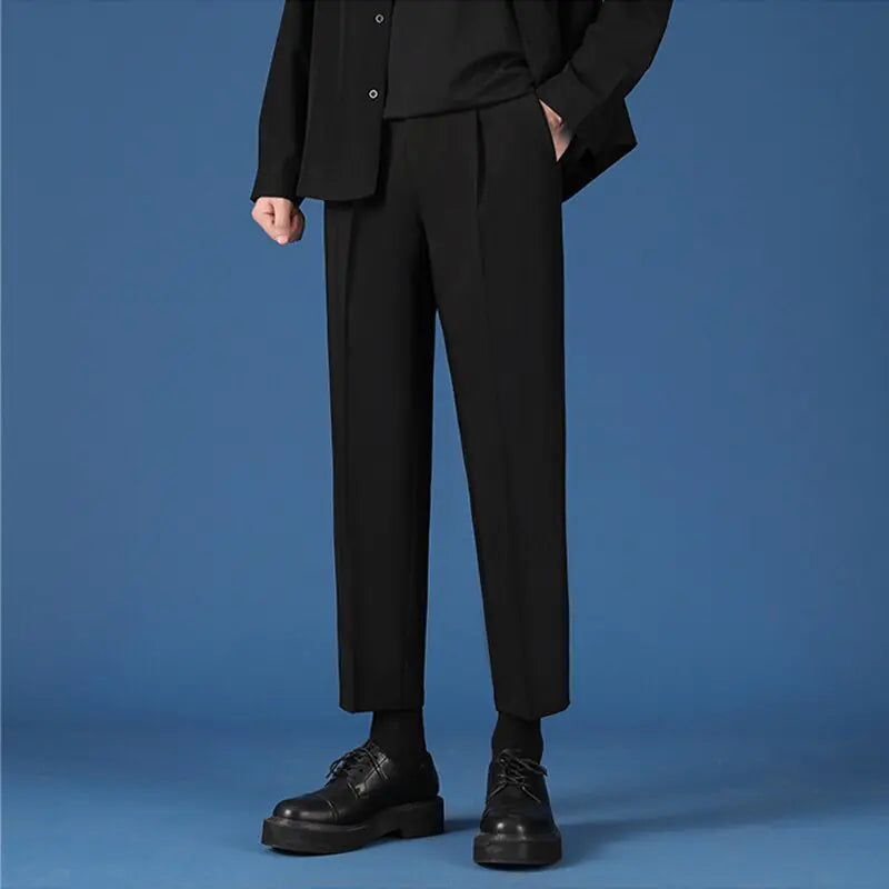 Classic men's ankle-length trousers!