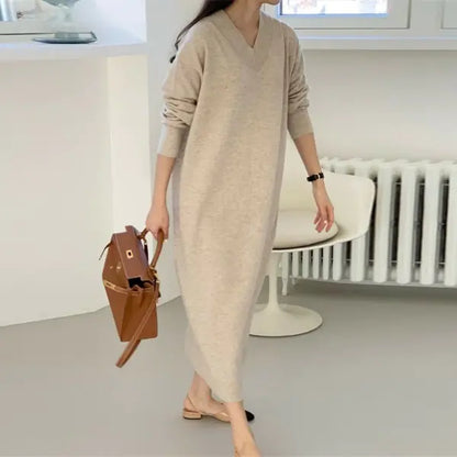 Fitted knitted dress