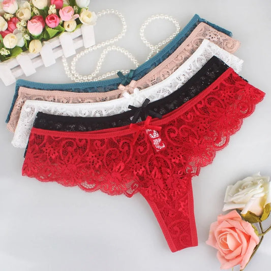 Set of 3 sexy lace thong panties with a low fit