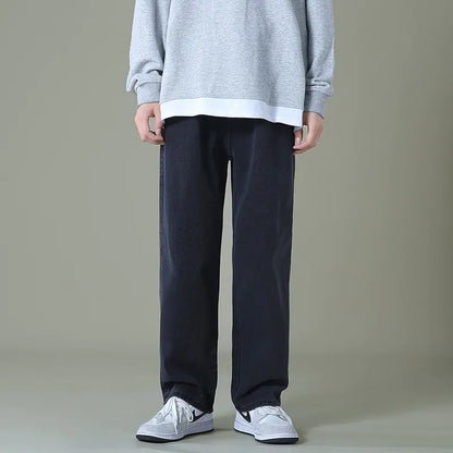 Men's denim trousers with wide legs