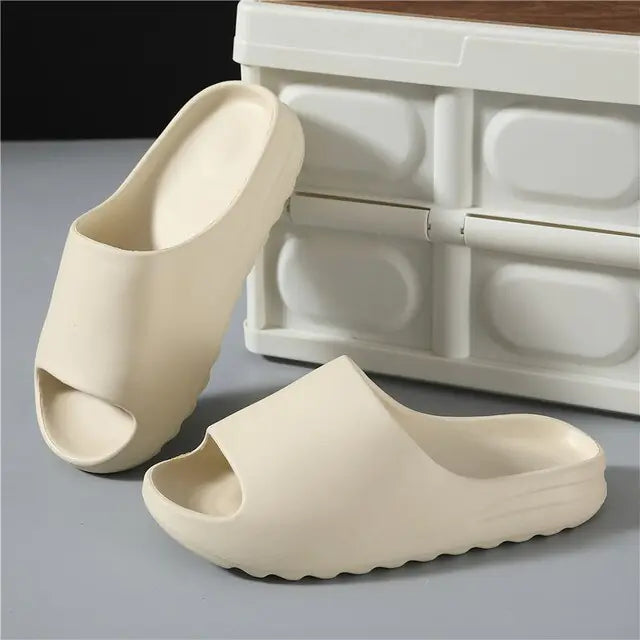 Summer Men's Slippers Outdoor Men's Slip-on Shoes