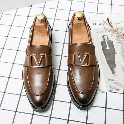 Italian-style leather loafers for men by Roveleto