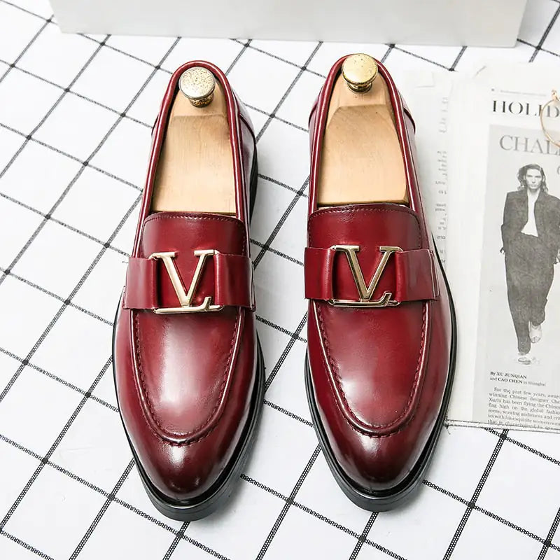 Italian-style leather loafers for men by Roveleto