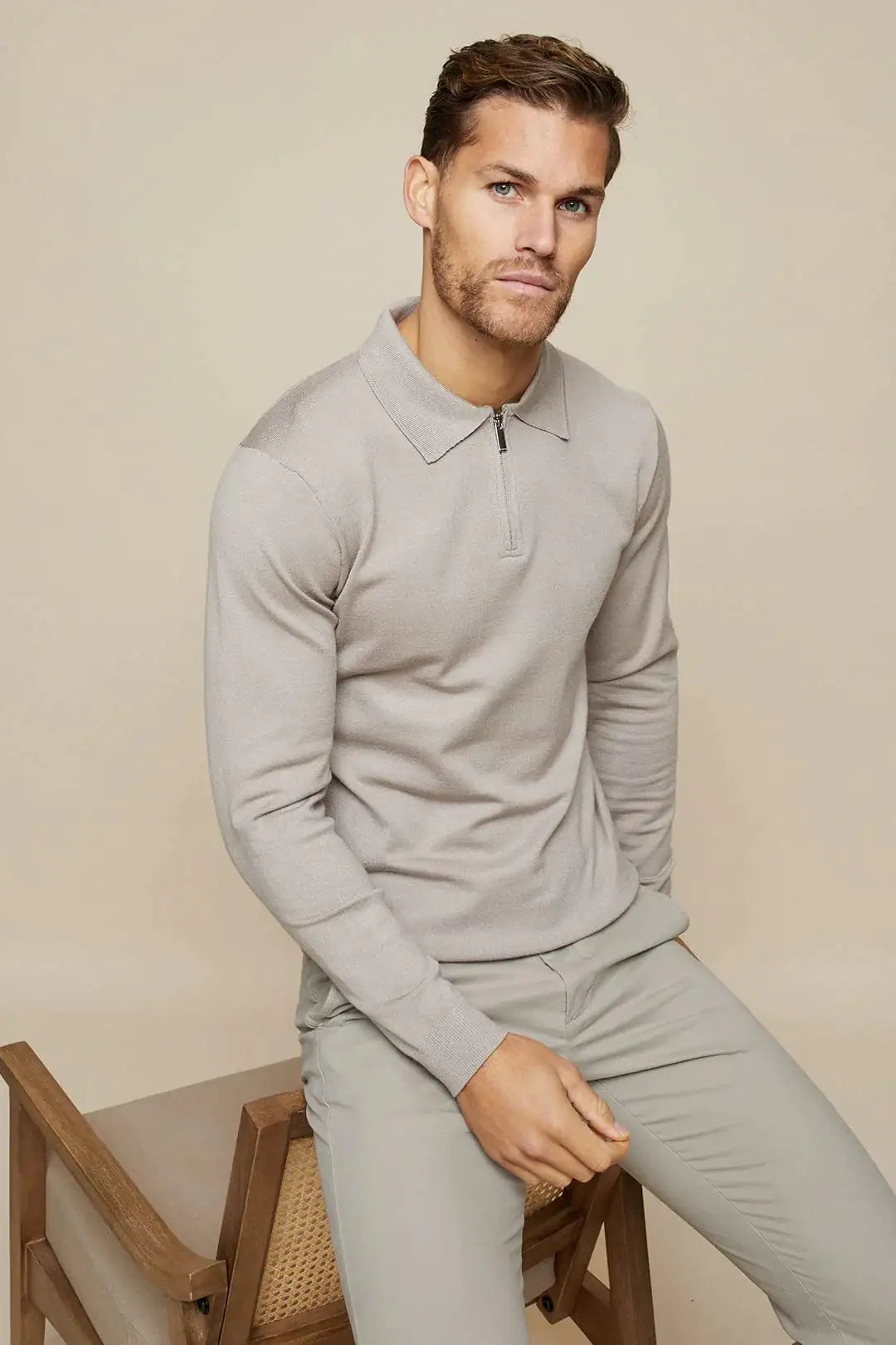 Knitted polo with long sleeves