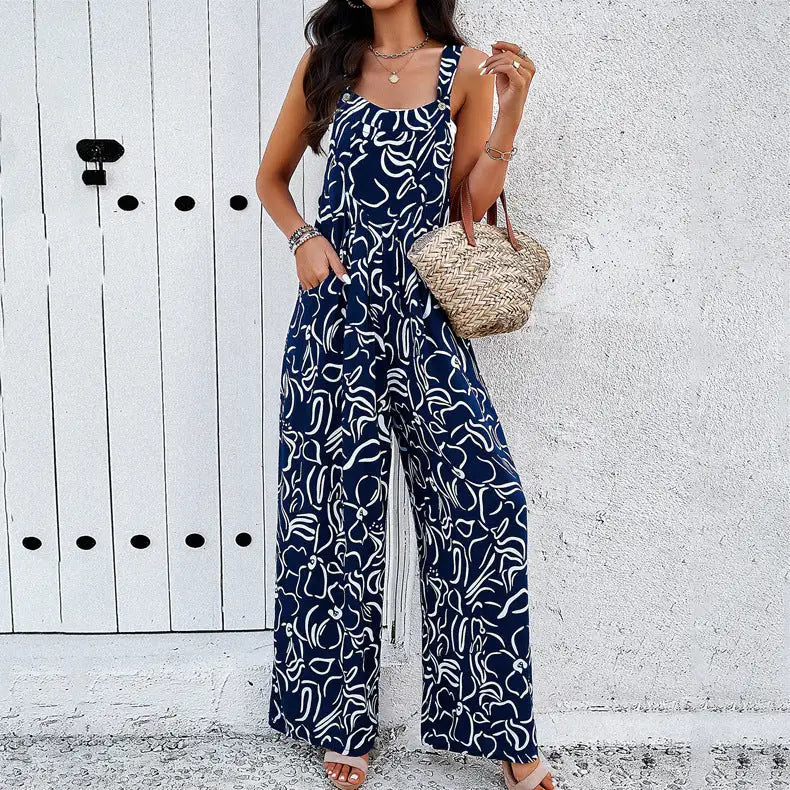 Fashionable jumpsuit with a square neckline and print