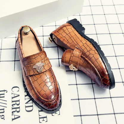Italian-style leather loafers for men by Roveleto