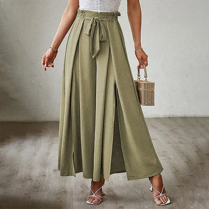 Women's trousers of solid color with elastic band with high waist, wide trousers