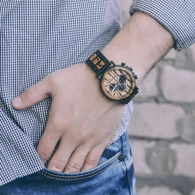 Decorate your wrist with a Luxurious Wooden Wristwatch