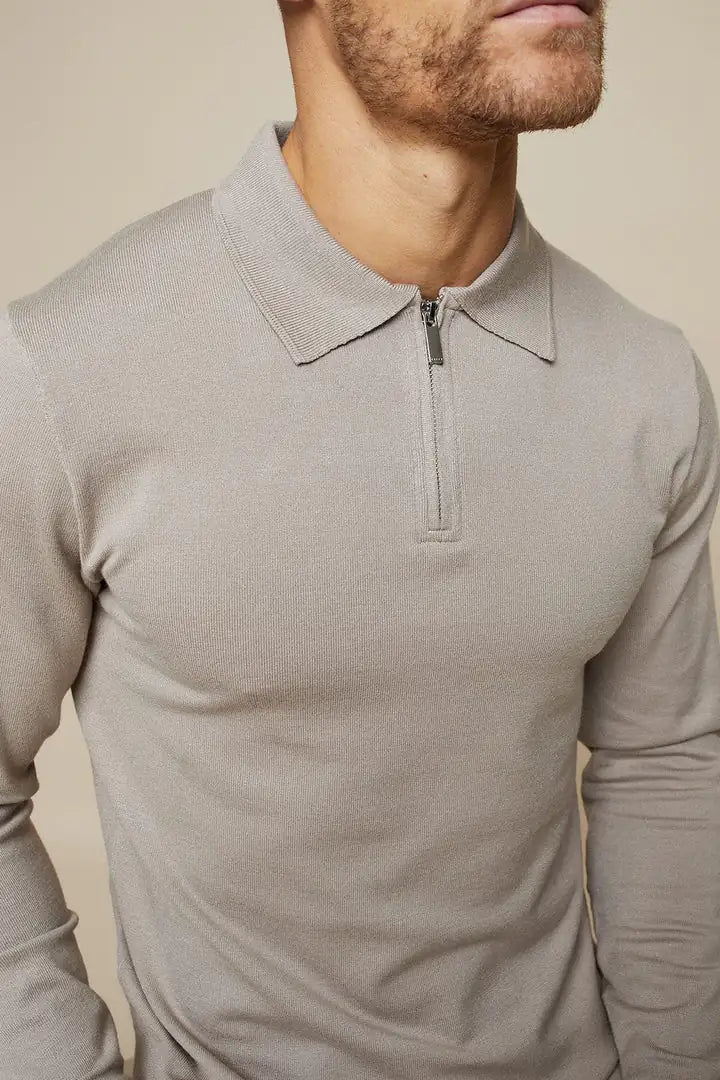 Knitted polo with long sleeves