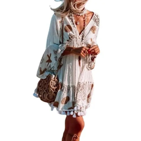 Bohemian dress with V-neck and long sleeves
